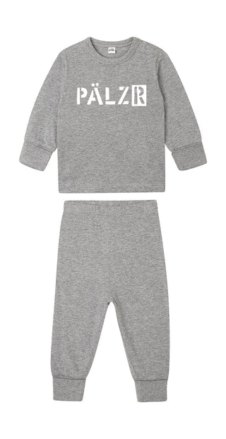 PÄLZR | Baby-Pyjama | grau | Logo weiss