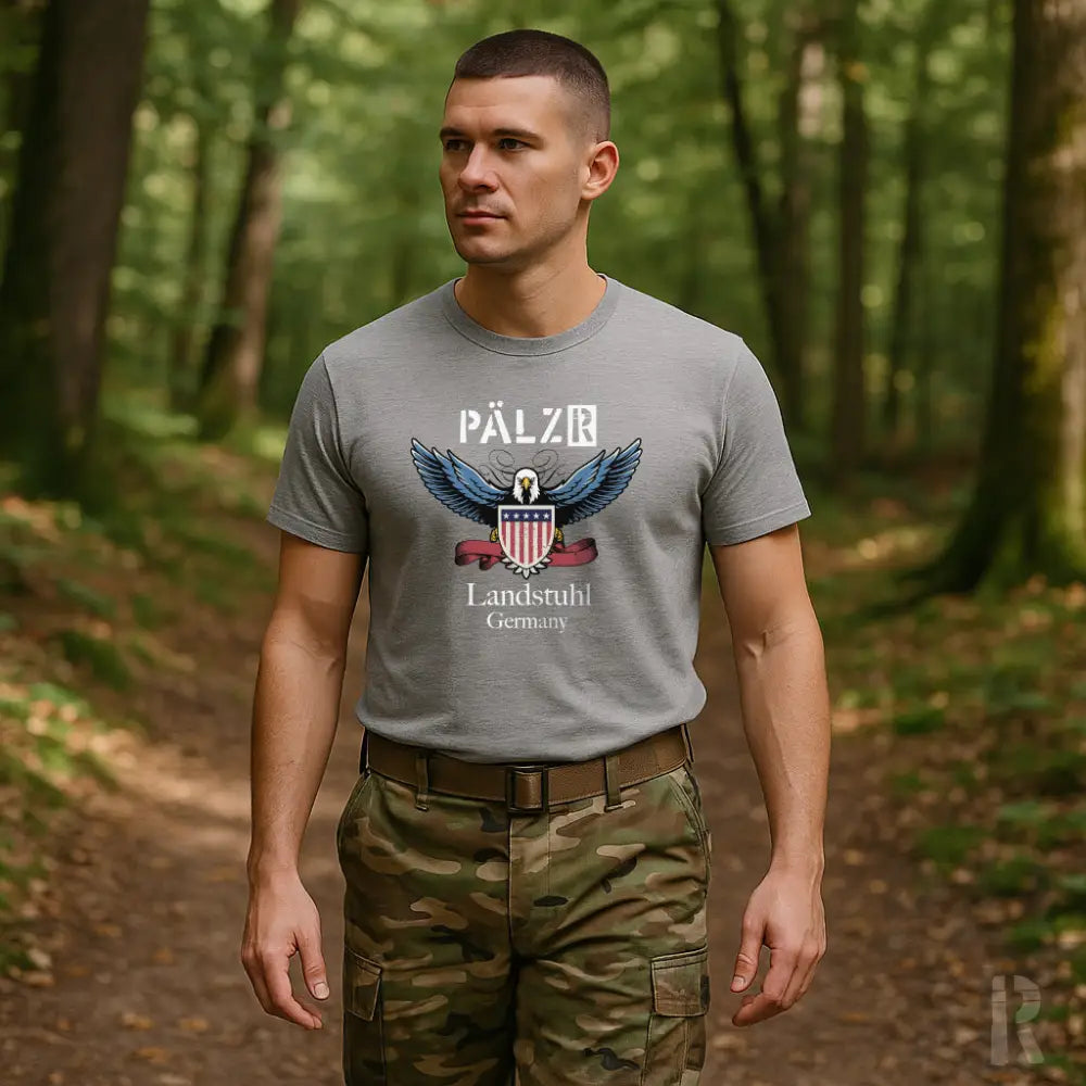 Graues T-Shirt mit Adler-Design und Text ’pälz’