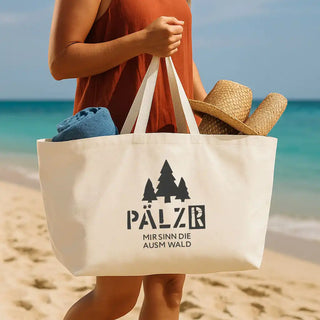 Beige Canvas-Strandtasche mit einem Waldeslogo.