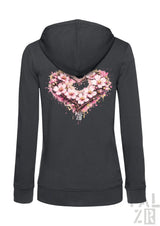 Dunkelgraues Reißverschluss-Hoodie mit einem lebendigen pinken Kirschblüten-Herz-Design auf dem Rücken und der Marke ’pal zor’ darunter.
