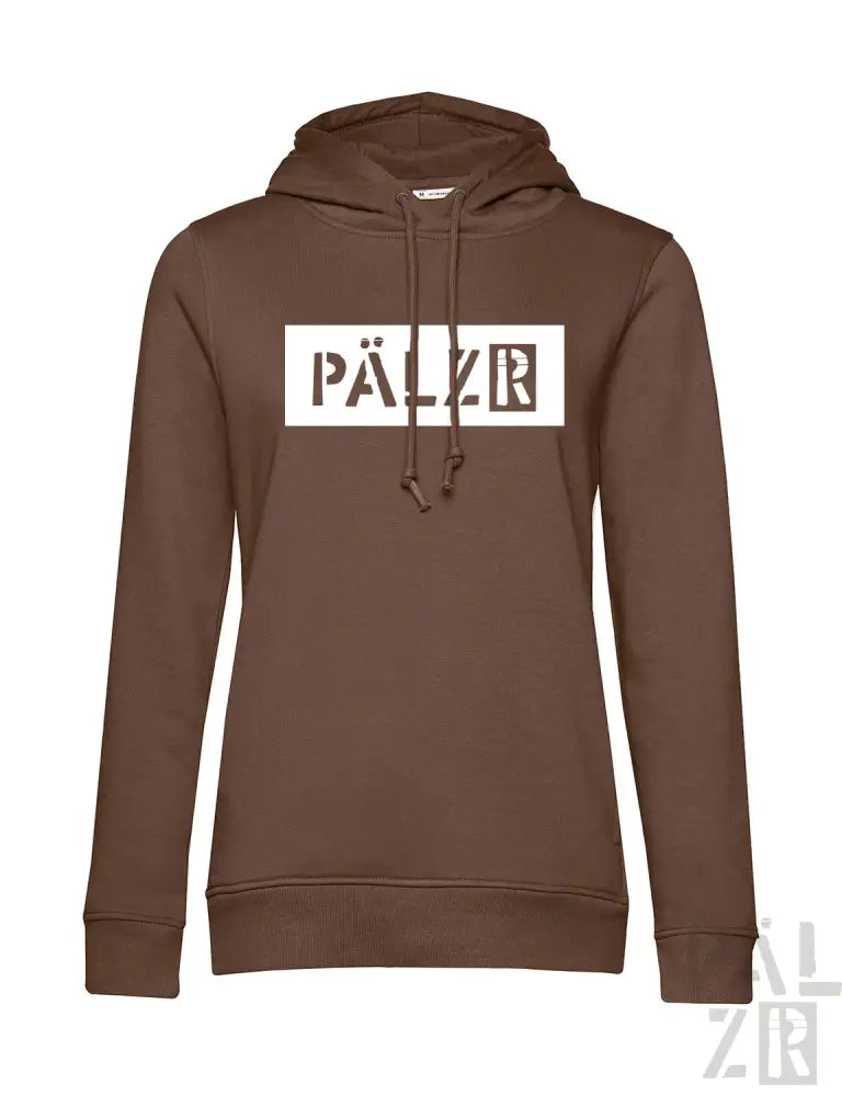 Brauner Hoodie mit ’pälzr’-Logo im weißen Box-Design.