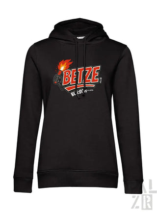 Schwarze Hoodie mit Flammen-Design und ’betze’-Text.