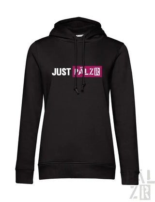 Schwarze Kapuzenjacke mit ’just palzr’ Text in Weiß und Pink auf der Vorderseite, aus Kapuzenschweißstoff.