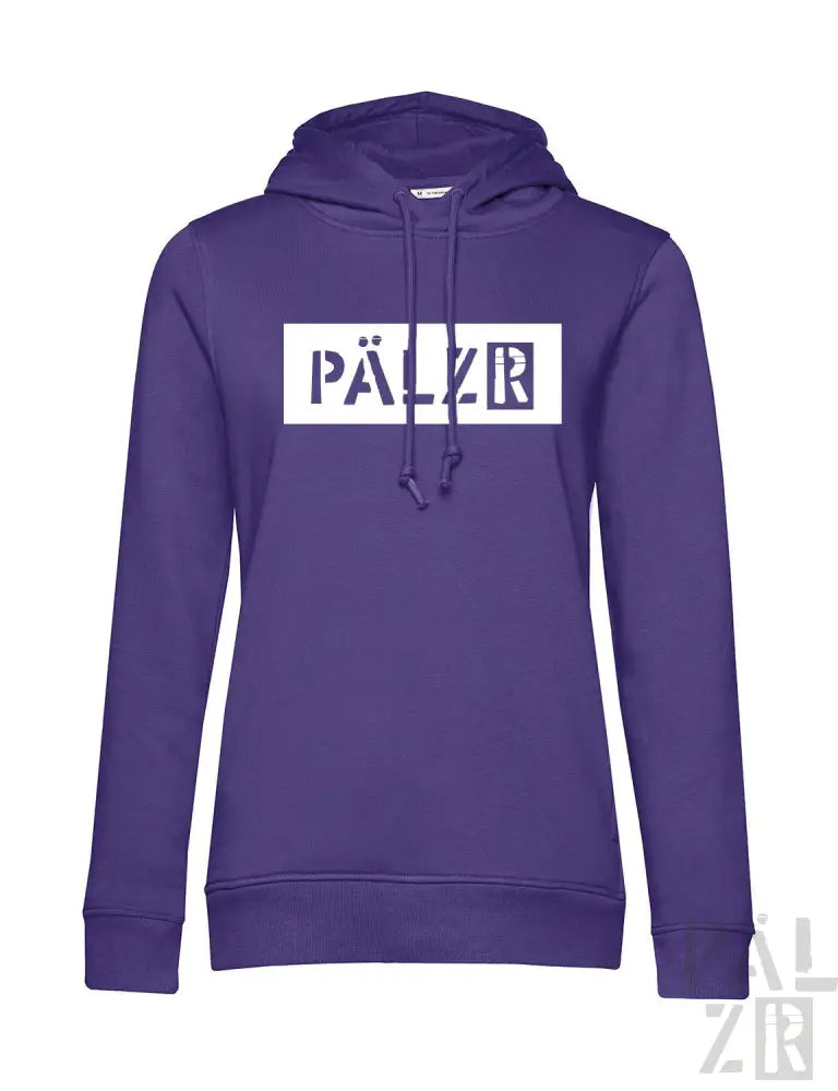 Violetter Hoodie mit weißem „pälzr“-Logo-Design, aus weichem Baumwollmischgewebe.