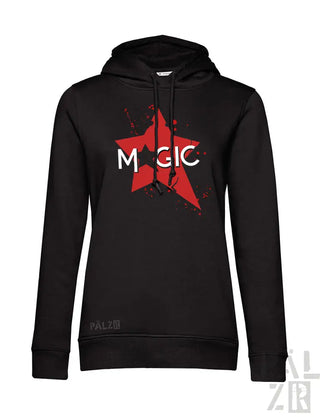 Schwarzer Hoodie mit rotem Stern und ’magie’-Textdesign, aus Fleece-Material gefertigt.