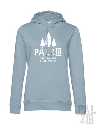 Hellblaues Hoodie mit weißem Baum-Design und Text „pälzr mir sinn die ausm wald“