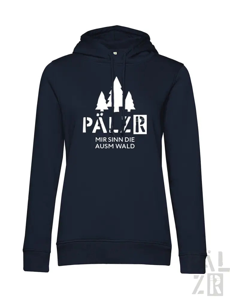 Marineblaue Kapuzenjacke mit weißem Text und Design, mit „pälzer“ in fetten Buchstaben über einer Silhouette von Bäumen.