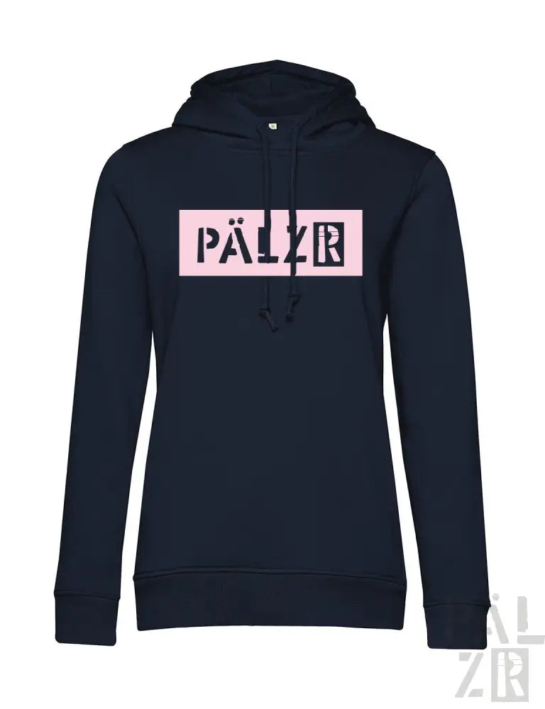 Marineblaue Kapuzenjacke mit pinkem ’pälzr’-Logo und Kordelkapuze.