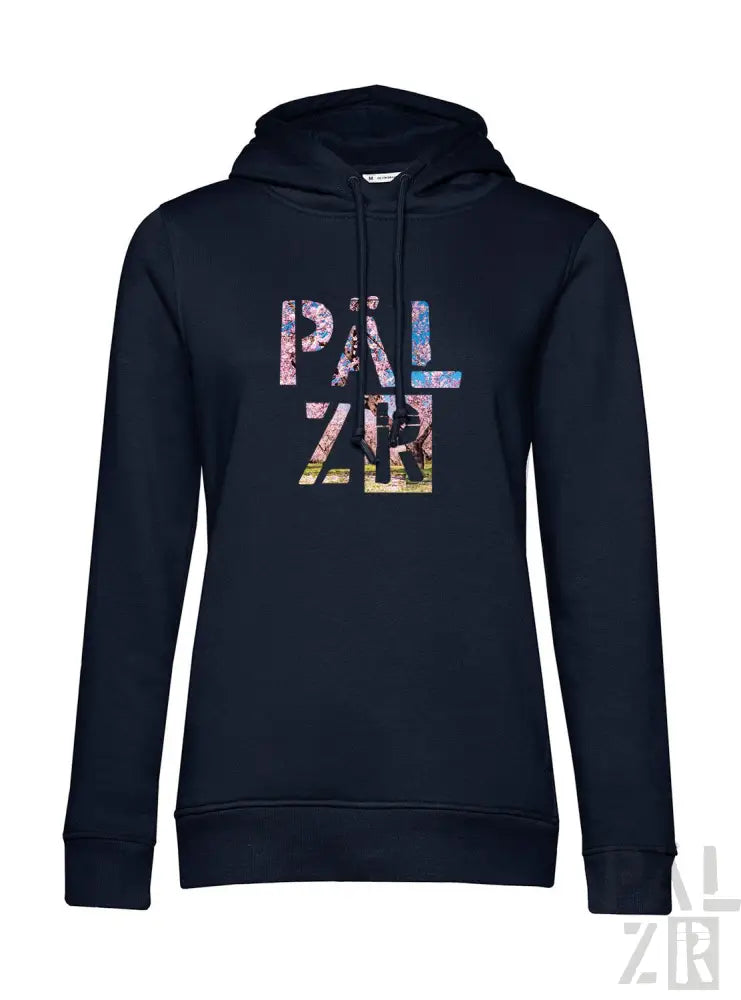 Marineblaue Kapuzenjacke mit farbenfrohem ’pal zee’ Grafikdesign, gefertigt aus weichem Baumwollmischgewebe.