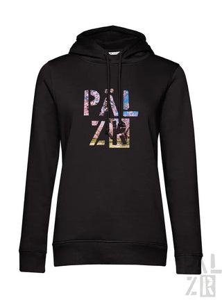 Schwarzer Hoodie mit farbenfrohem Galaxie-Druck-Design auf der Vorderseite, das den Text „palzb“ aufweist.