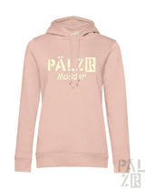 Frauen hoodie in softem blush pink mit cremefarbener pälzr mudder logo auf der brust aus hochwertiger baumwolle