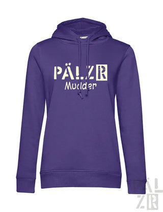 Lila Kapuzenpullover mit ‘pälzer mudder’ Textdesign, Material aus Kapuzenschweißshirt.