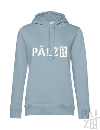 Frauen hoodie von pälzr originals in hellblau mit weißem logo auf der brust aus weichem material