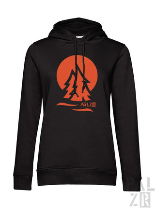 Schwarze Kapuzenjacke mit orange-braunem Design mit Bäumen, ’palz’-Text.