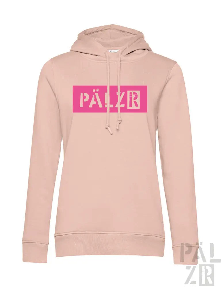Hellrosa Hoodie mit ’pälzr’-Logo in fetter, kontrastierender Magenta- und Weiß-Design.