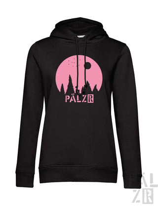 Schwarzes Hoodie mit pink- und weißem Design, das eine Silhouette von Gebäuden, Mond, Sternen und dem Wort ’palzr’ in fetten Buchstaben zeigt.