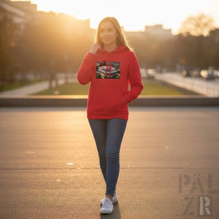 Rote Kapuzenjacke mit Grafikdesign, Baumwollmaterial.