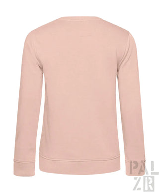 Hellrosa Rundhals-Sweatshirt mit gerippten Bündchen und Saum, wahrscheinlich aus Baumwolle oder Polyester-Mischung gefertigt.