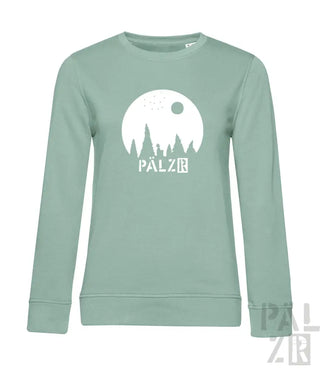 Minzgrünes Bio-Baumwoll-Sweatshirt mit ’pälzr’-Design, das eine Silhouette von Bäumen und Gebäuden vor dem Mond zeigt.