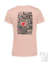 Pfirsichfarbener T-Shirt mit schwarz-rotem Design, das den Text ’pfalz’, ein Herzsymbol und verschiedene Illustrationen zeigt.