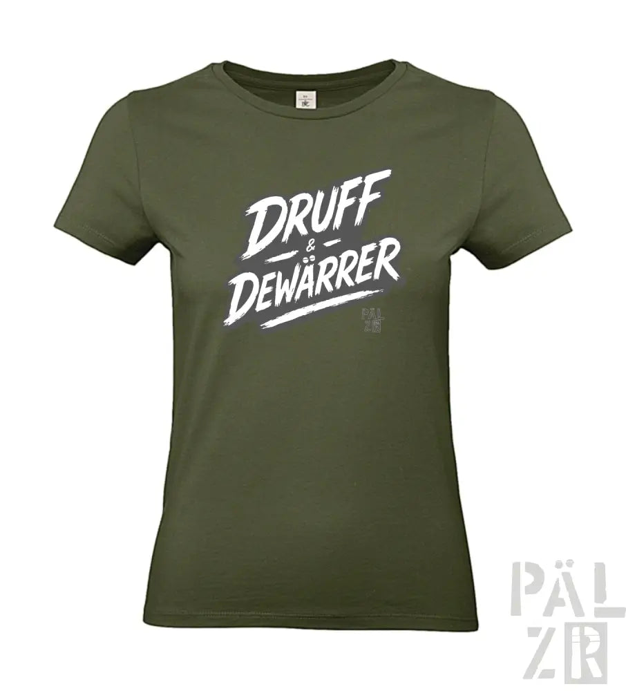 Olivgrünes T-Shirt mit ’druff & dewarrer’ Grafikdesign, weißer Text auf der Vorderseite.