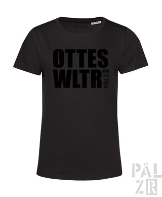 Schwarzes T-Shirt mit fetter weißer Schrift ’ottes wltr’ und kleinerem ’pälzr’-Logo.