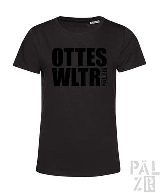 Schwarzes T-Shirt mit fetter weißer Schrift ’ottes wltr’ und kleinerem ’pälzr’-Logo.