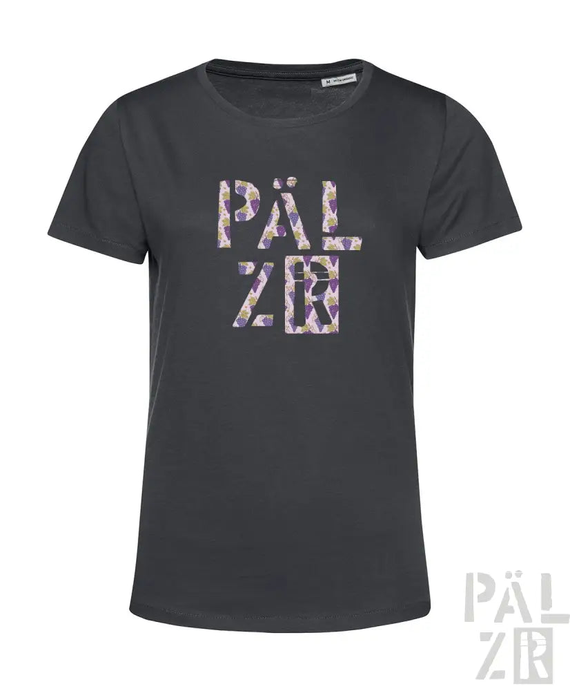Schwarzes T-Shirt mit floralem „päl zr“-Design auf der Vorderseite, aus Baumwolle.