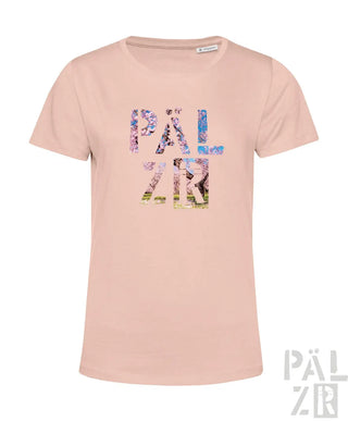 Hellrosa T-Shirt mit ’pälzr’ Grafikdesign, aus Baumwolle gefertigt.