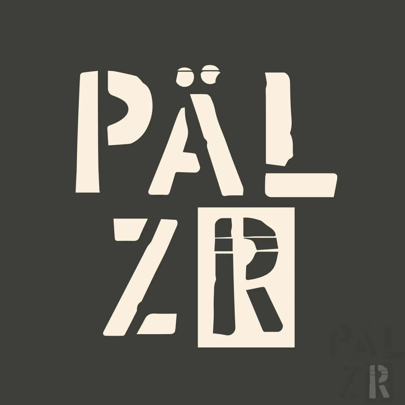 Frauen t-shirt pärlz 2025 in creme mit stilisiertem logo im distressed stencil design auf dunkelgrauem hintergrund