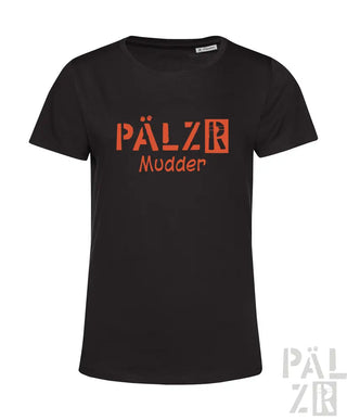 Schwarzes T-Shirt mit dem Text ’pälzr mudder’ in rot-weißem Design, mit Logo einer bekannten Marke.