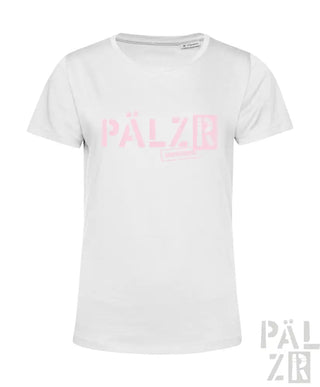 Weißes T-Shirt mit pinkem „pälzr“-Logo und schwarzem Text auf der Rückseite.
