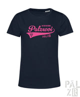 Frauen navy blaues kurzarmshirt mit pinkem palzwoi schriftzug und traubenmotiven in verschiedenen farben