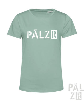 Münzgrünes T-Shirt mit ’pälzr’-Logo und grafischem Design.