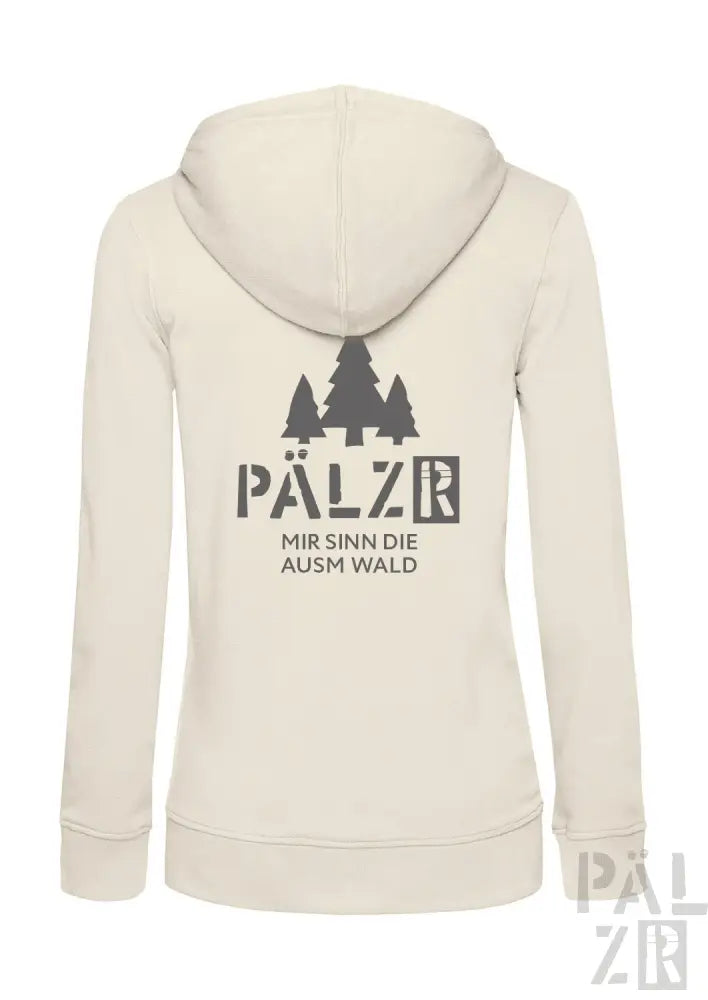Cremeweiße Kapuzenjacke mit Reißverschluss, schwarzem Baum-Design und Text „pälzer mir sinn die ausm wald“ auf dem Rücken.
