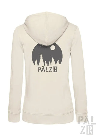 Creme-farbene Hoodie mit einem schwarz-weißen Grafikdesign mit Bäumen, Mond und Text „pälzr“ auf der Rückseite.