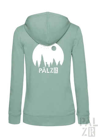 Minzgrüner Reißverschluss-Hoodie mit Wald-Silhouetten-Design und ‚pálzr‘-Markenname.