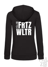 Schwarzer zip-up hoodie für frauen mit weißem fritz wltr schriftzug auf der rückseite in verschiedenen farben