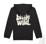 Schwarzer kinder zip-up hoodie mit cremefarbenem bissje wild schriftzug auf der rückseite in verschiedenen farben erhältlich