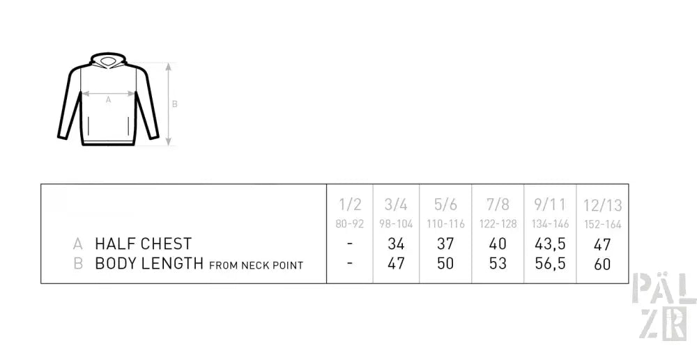 Hoodie mit Maßstab für halbe Brust- und Körperlänge in Schwarz auf weißem Hintergrund.