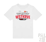Weißes kurzarm kinder t-shirt mit rotem und schwarzem wstkrve stadion grafik und btznbrg schriftzug