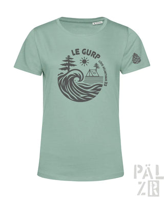 Minzgrünes T-Shirt aus Bio-Baumwolle mit Wellengrafik und ’le gurn’-Text.
