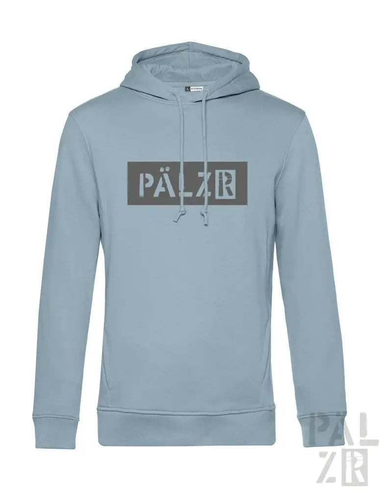 Hellblaues Hoodie mit ’pälzr’-Logo in weißem und schwarzem Design, aus weichem Baumwollmaterial gefertigt.