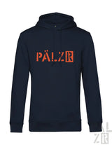 Männer navyblauer hoodie aus baumwolle mit auffälligem orangefarbenem pälzr logo auf der brust