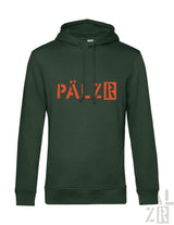 Dunkelgrüner pärlz hoodie für männer mit kräftiger oranger schrift auf der brust aus verschiedenen farben