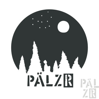 Schwarzwald-Silhouette-Sticker mit weißem Mond und Sternen, beliebtes Markenlogo pälzr.
