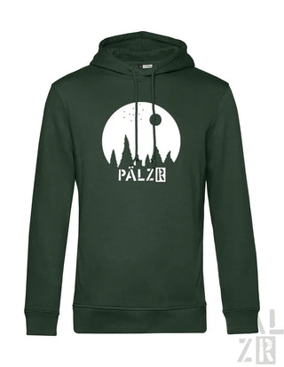 Dunkelgrüner Hoodie mit weißem Grafikdesign, das eine Waldsilhouette und das Wort ’palzr’ in fetten Buchstaben zeigt.