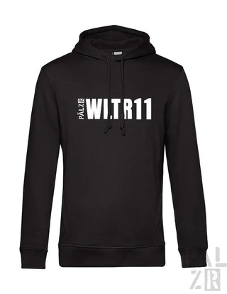 Schwarzer Hoodie mit weißem Text „palzir witr11“ und Logo am Ärmel.