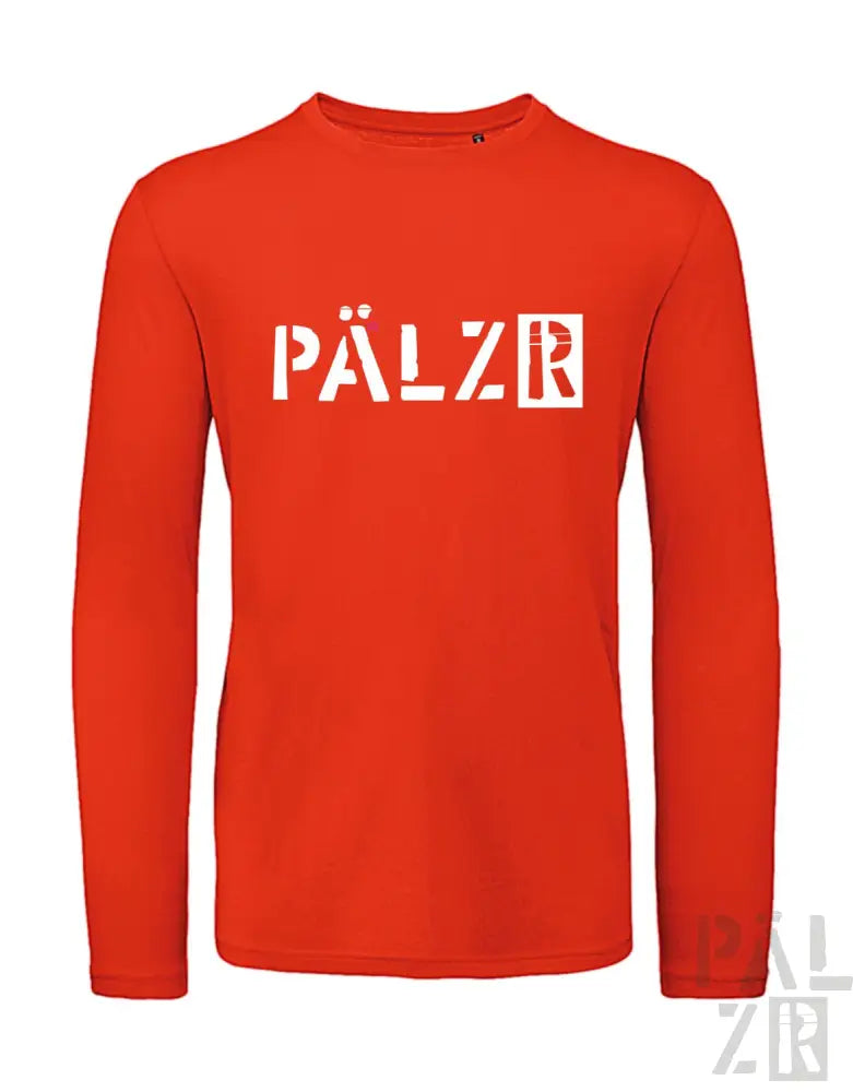 Rotes Langarm-T-Shirt mit weißem „pälz“-Logo.
