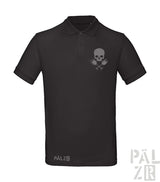 Schwarzes männer poloshirt mit grauem schädel und gekreuzten rudern emblem, klassischem kragen und knopfleiste